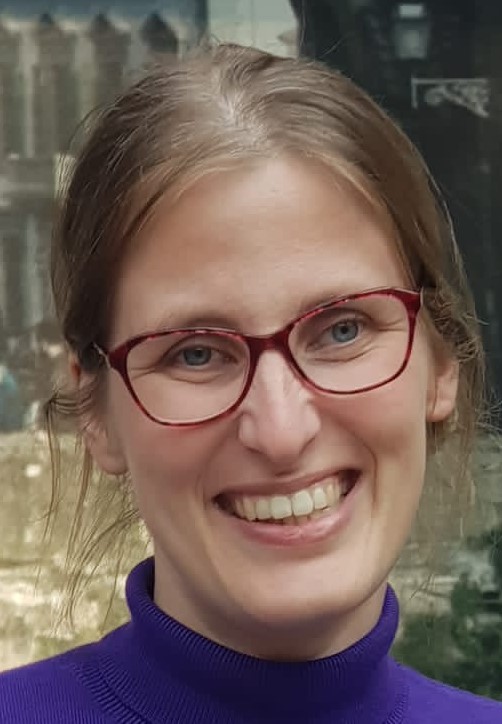 Ymkje van den Dobbelsteen specialist eenzaamheid